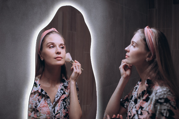 Organické zrcadlo s led minimalistický 45x90 cm