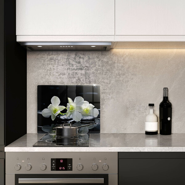 Kryt na varnou desku Bílé květy v zenové vodě