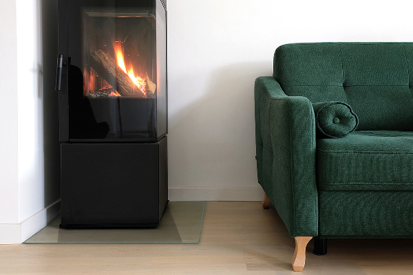 Sklo pod kamna 60x60 cm