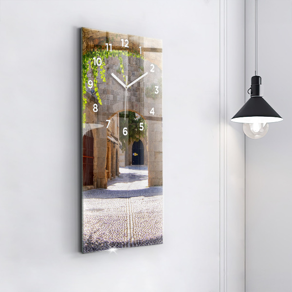 Vertikální skleněné hodiny Malebná ulice na Rhodosu
