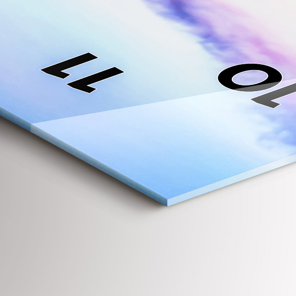 Vertikální skleněné hodiny Most v přístavu večer