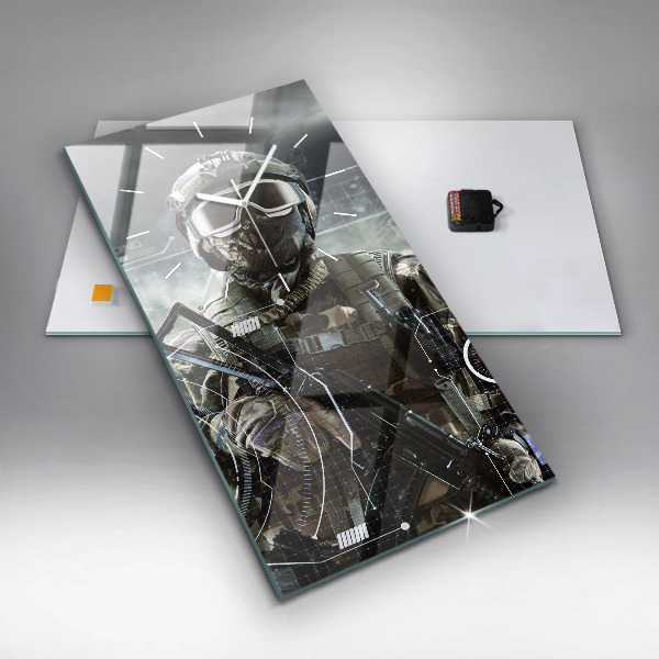 Vertikální skleněné hodiny Voják se zbraní