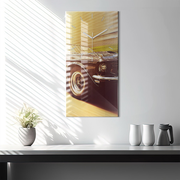 Vertikální skleněné hodiny Klasické staré auto