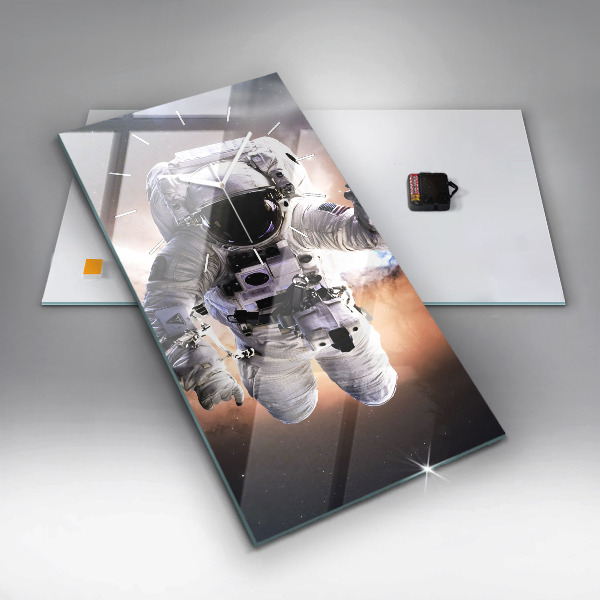 Vertikální skleněné hodiny Astronaut ve vesmíru