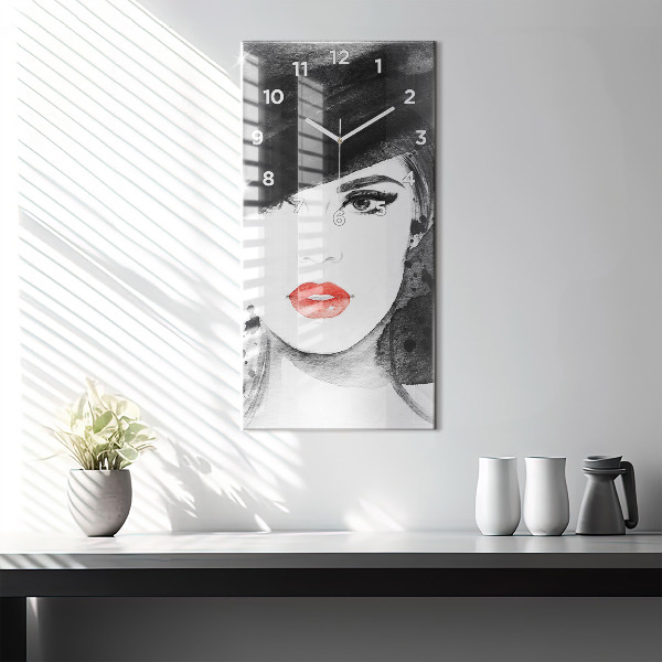 Vertikální nástěnné hodiny Žena v klobouku