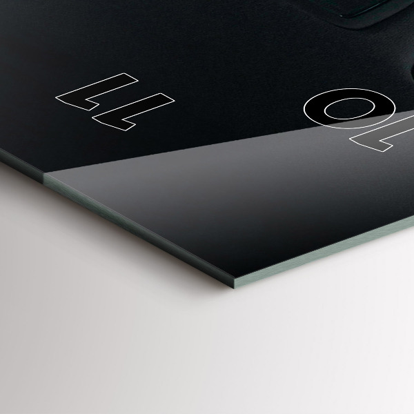 Vertikální nástěnné hodiny Auto v Tokiu