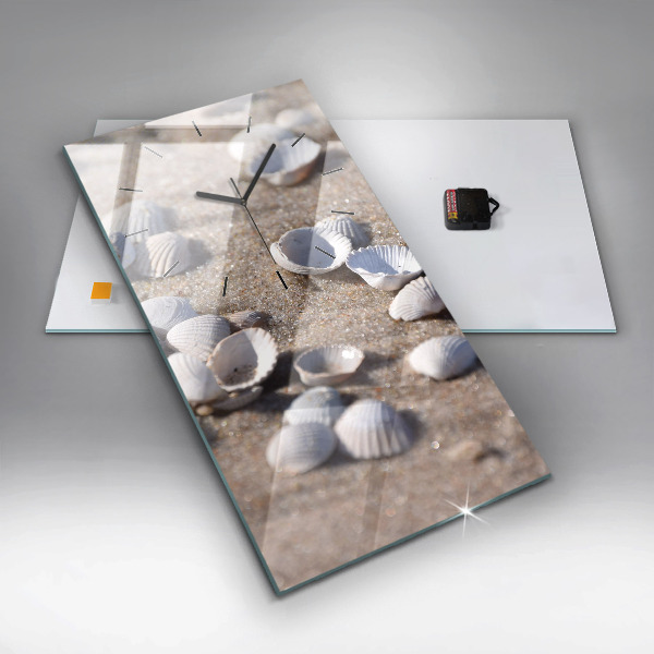 Vertikální skleněné hodiny Mušle na pláži