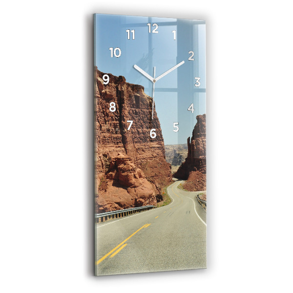 Vertikální nástěnné hodiny Route 66 v USA