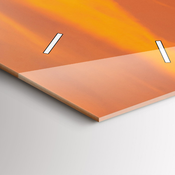 Vertikální nástěnné hodiny Balaton ve večerních hodinách