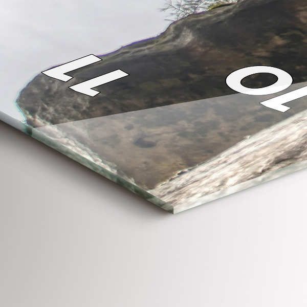 Vertikální skleněné hodiny Skalní město v České republice