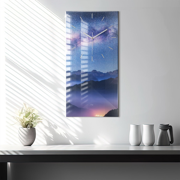 Vertikální skleněné hodiny Mléčná dráha a hory