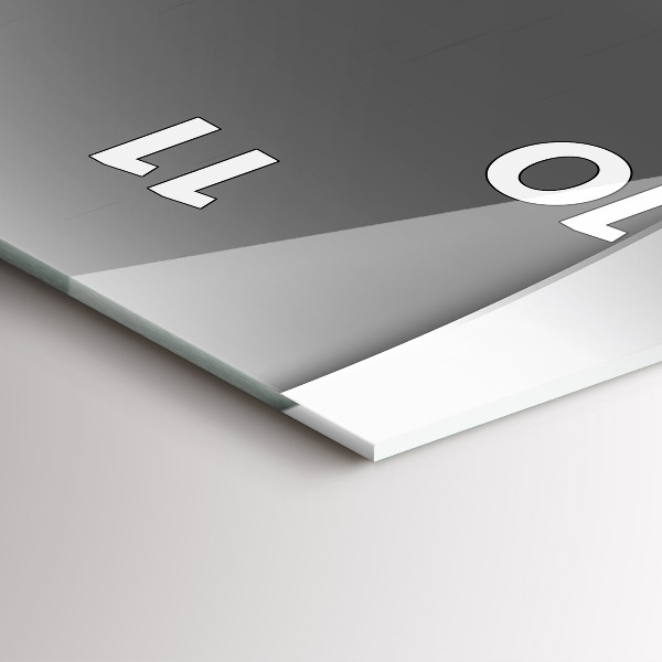 Vertikální nástěnné hodiny Stříbrné linie