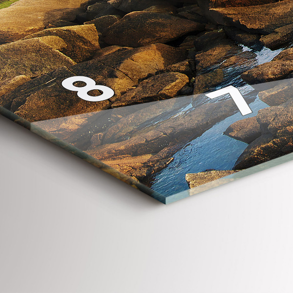 Horizontální hodiny na skle Maják Annisquam