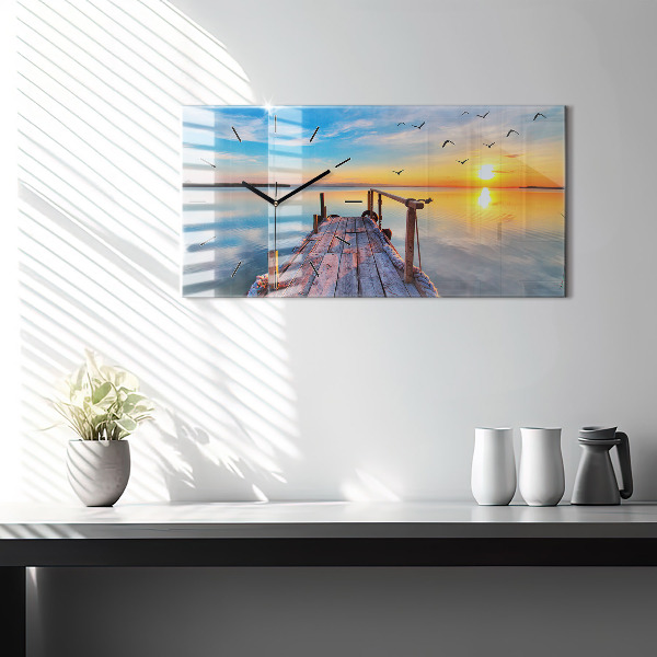 Horizontální hodiny na skle Jezerní most