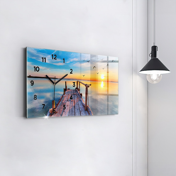 Horizontální hodiny na skle Jezerní most