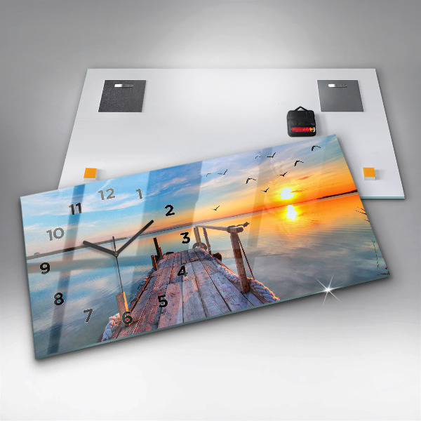 Horizontální hodiny na skle Jezerní most