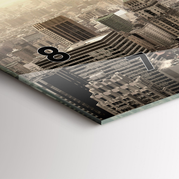 Horizontální hodiny na skle Věže v New Yorku