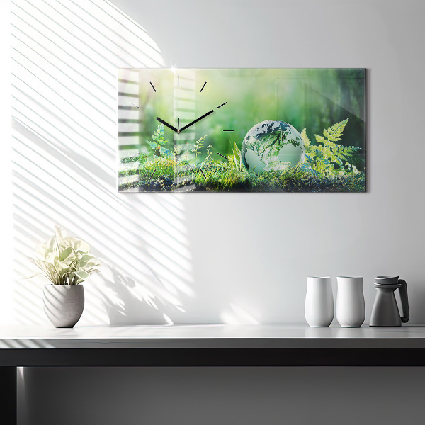 Horizontální hodiny na skle Zeměkoule