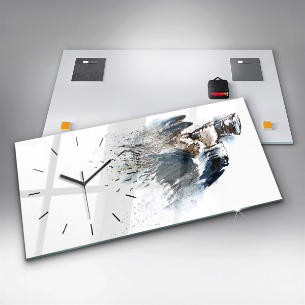 Horizontální hodiny na skle Kapitán lodi s dalekohledem