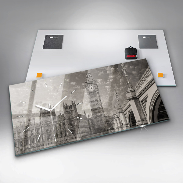 Horizontální hodiny na skle Londýn Anglie Big Ben