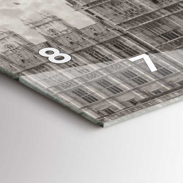 Horizontální hodiny na skle Londýn Anglie Big Ben