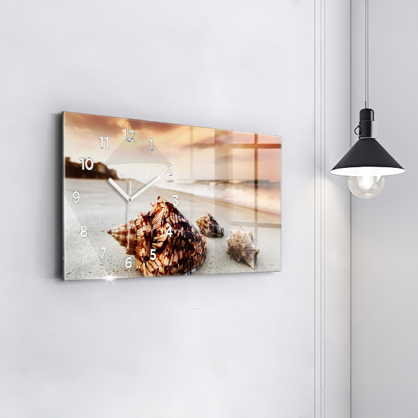 Horizontální hodiny na skle Mušle na pláži