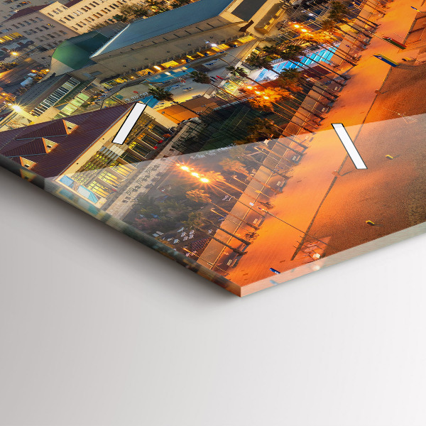 Horizontální hodiny na skle Pláž v Barceloně