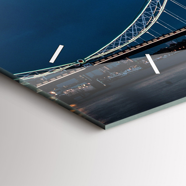 Horizontální skleněné hodiny na stěnu Tower Bridge Londýn v noci