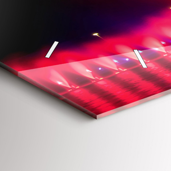 Horizontální hodiny na skle Vratislavská fontána v noci