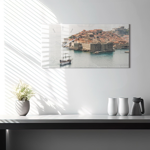 Horizontální skleněné hodiny na stěnu Plachetnice v Dubrovníku