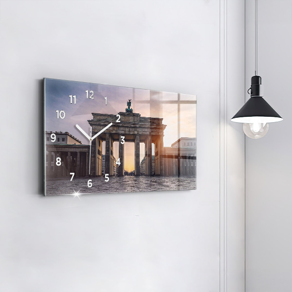 Horizontální hodiny na skle Braniborská brána