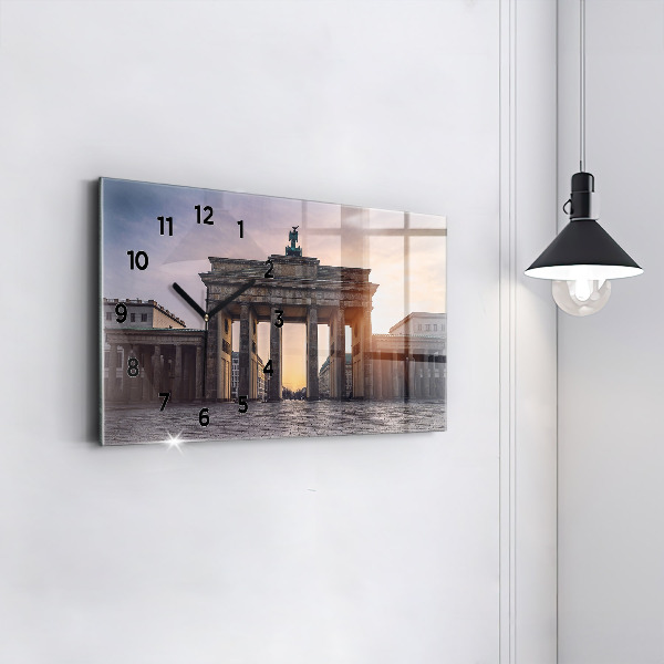 Horizontální hodiny na skle Braniborská brána