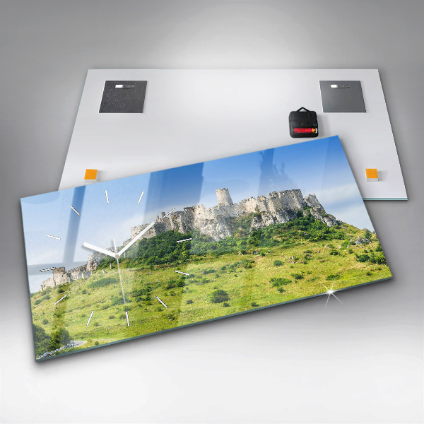 Horizontální hodiny na skle Spišský hrad na Slovensku