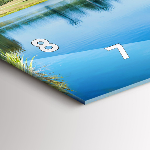 Horizontální hodiny na skle Hrad Leeds