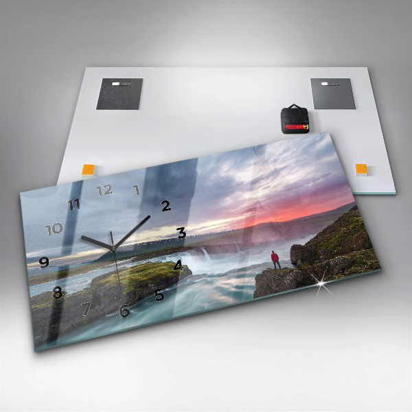 Horizontální hodiny na skle Krajina s vodopádem