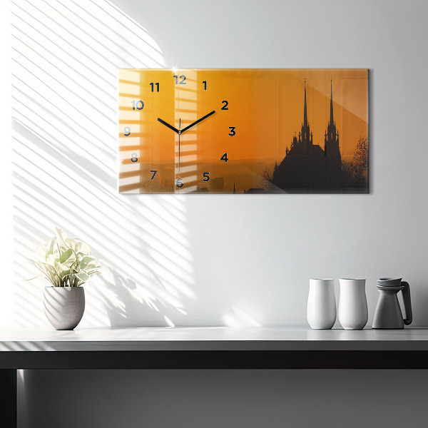 Horizontální skleněné hodiny na stěnu Pohled na brněnskou katedrálu