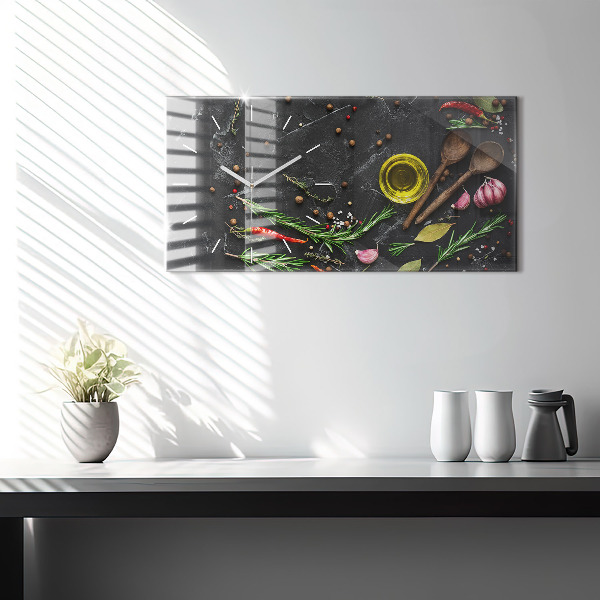 Horizontální skleněné hodiny na stěnu Koření na pultu