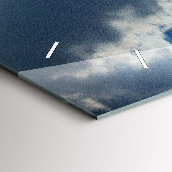 Horizontální skleněné hodiny na stěnu Polská vlajka proti obloze