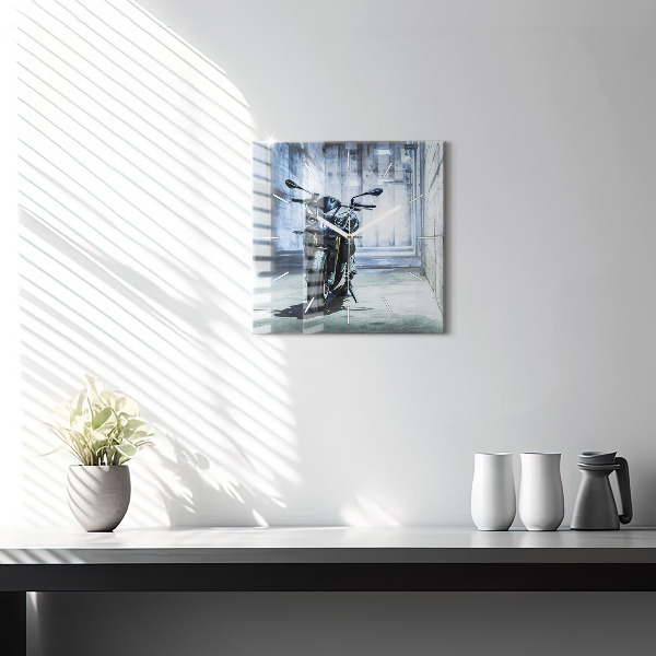 Skleněné hodiny čtvercové Motorka v uličce