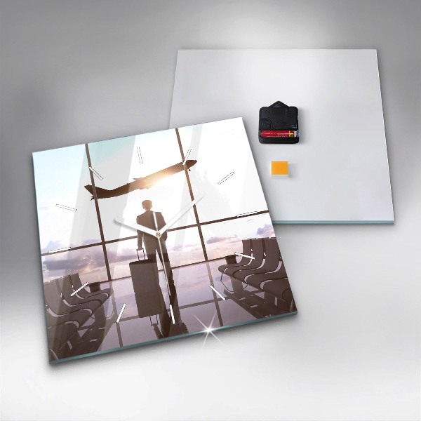 Skleněné hodiny čtvercové Muž na letišti