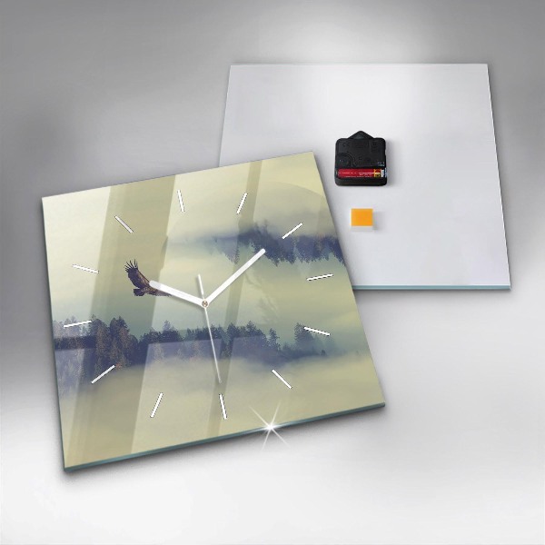Čtvercové nástěnné hodiny Mlžný lesní orel