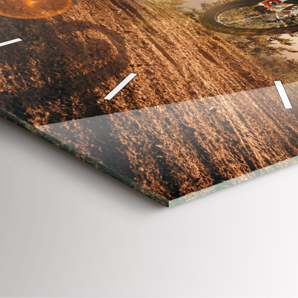 Čtvercové nástěnné hodiny Muž na motorce