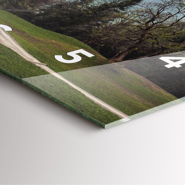 Čtvercové nástěnné hodiny Pohled na hory