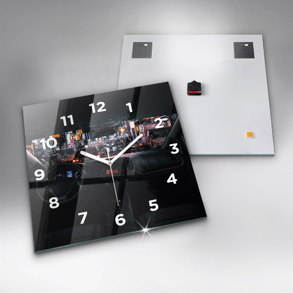 Čtvercové nástěnné hodiny Auto v Tokiu