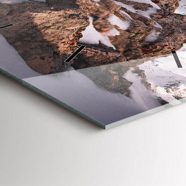 Čtvercové nástěnné hodiny Hory pokryté sněhem