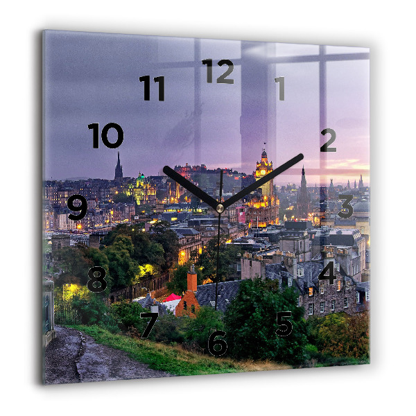 Čtvercové nástěnné hodiny Edinburgh z Calton Hill
