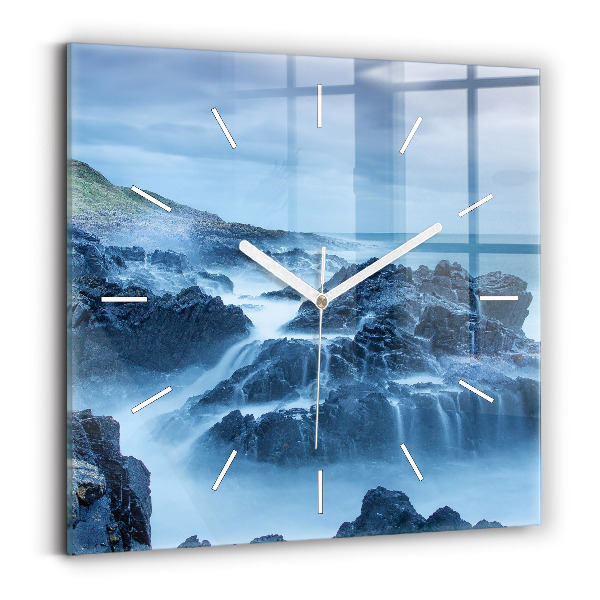 Čtvercové nástěnné hodiny Maják