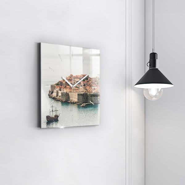 Čtvercové nástěnné hodiny Plachetnice v Dubrovníku
