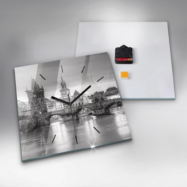 Skleněné hodiny čtvercové Karlův most v Praze