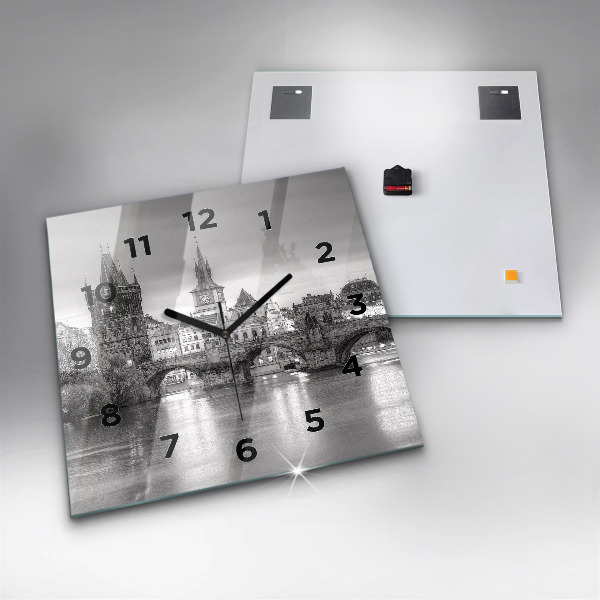 Skleněné hodiny čtvercové Karlův most v Praze